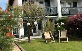 Maison KAPACO à Hendaye plage, 5 pièces, 7 personnes, jardin, piscine, tennis